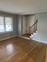 Building Photo - 9819 S Clyde Ave