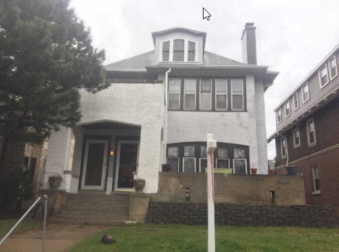 Primary Photo - 3422-3424 N Downer Ave