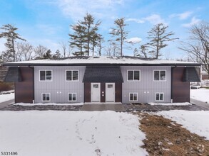 Building Photo - 108-A Hemlock Hill