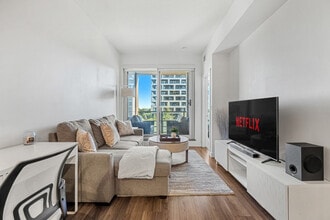 Building Photo - 88-89 9 St NE