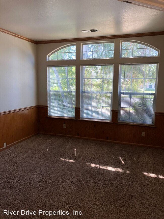 Building Photo - 3 br, 2 bath House - 2087 El Portal Drive