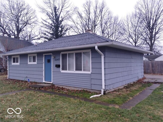 Foto del edificio - 5543 Rawles Ave