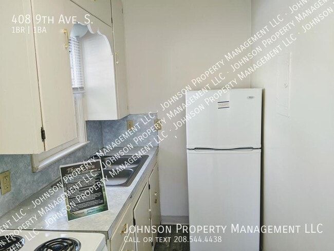 Foto del edificio - 408 9th Ave S
