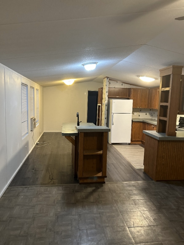 Building Photo - 380 Private Rd 4805