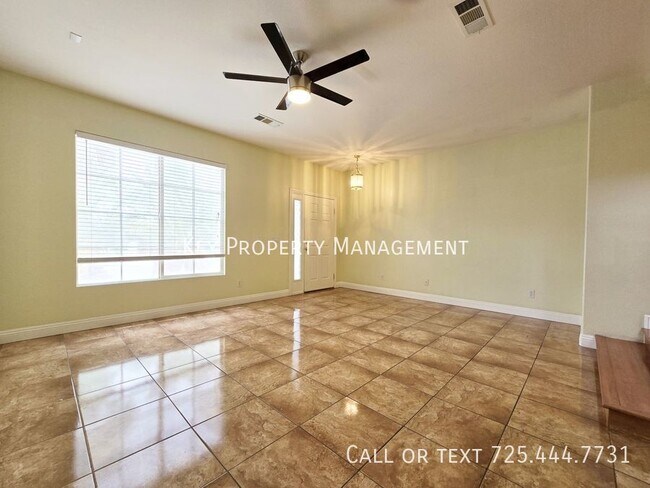 Foto del edificio - 5 BEDROOM HOME IN THE SOUTHWEST WITH POOL ...