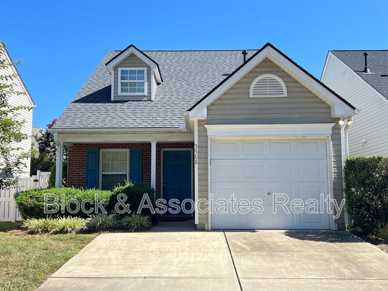 Foto principal - 5508 Stewartby Dr