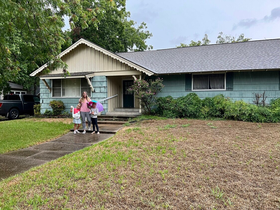 1706 Park St, Greenville, TX 75401 House Rental in Greenville, TX