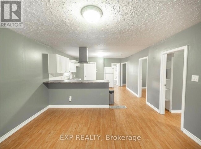 Building Photo - 29 Rockwood Ave