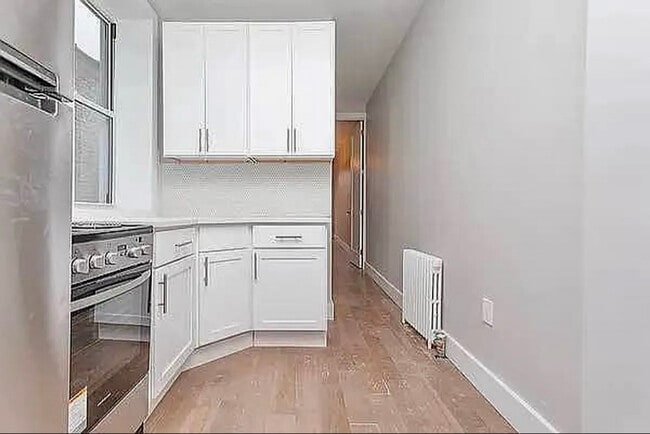 Building Photo - 206 Sumpter St