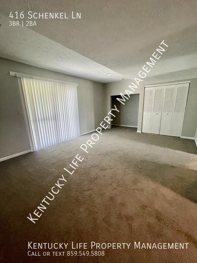 Building Photo - 416 Schenkel Ln