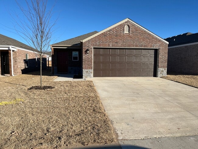 Building Photo - *Preleasing*  NEW Three Bedroom | Two Bath Home in Barberry Court