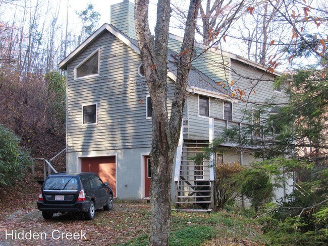 Foto del edificio - 2 br, 2.5 bath House - 429 Adams Apple Drive