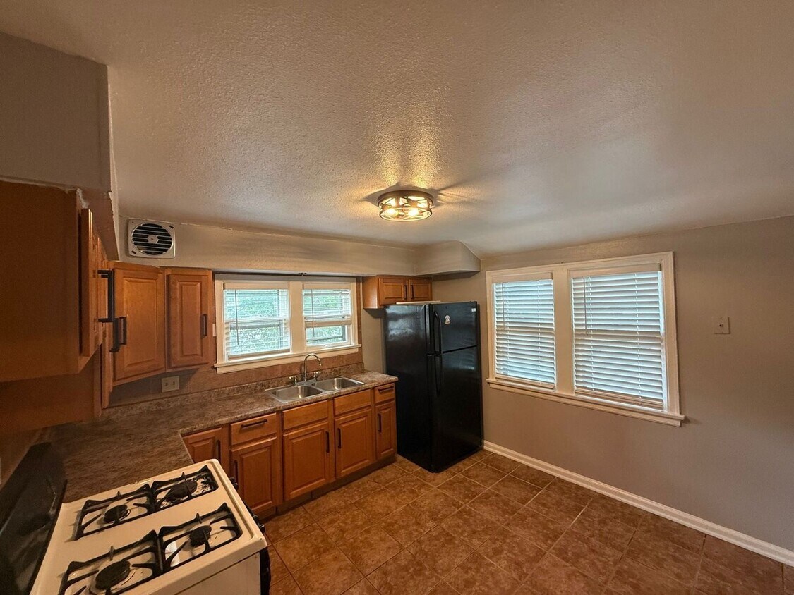 Foto principal - 5321 N 53rd St