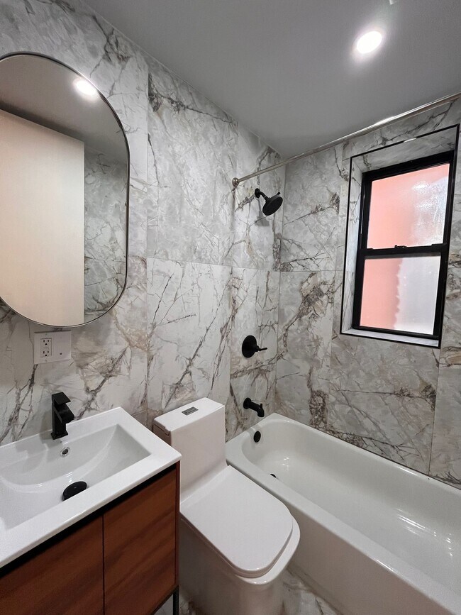 Foto del edificio - 21 Reed St