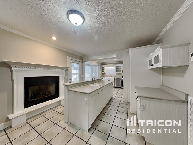 Building Photo - 100 Chitwood Ct