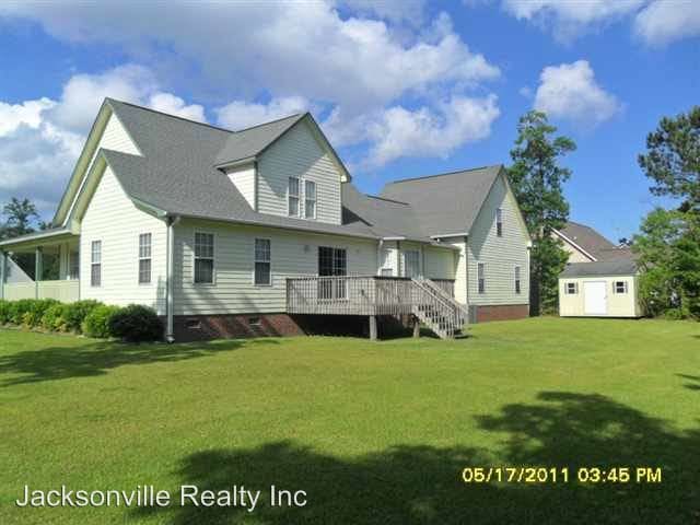 Building Photo - 212 River Bend Rd