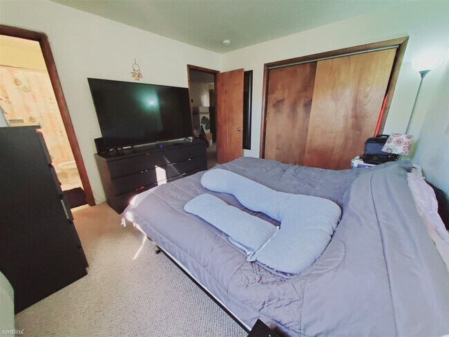 Building Photo - 1 br, 1 bath Condo - 100 Myrtle Ave