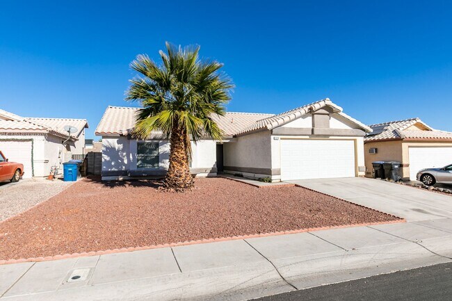 Foto del edificio - 4 BEDROOM, UPDATED SINGLE STORY HOME, NO HOA