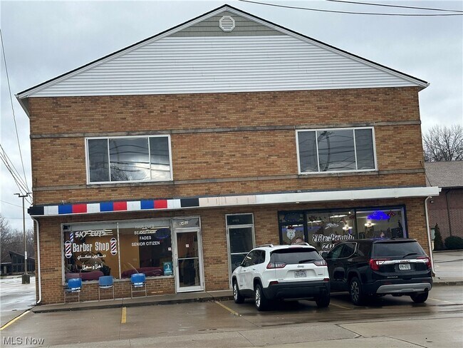 Building Photo - 6448 Pearl Rd