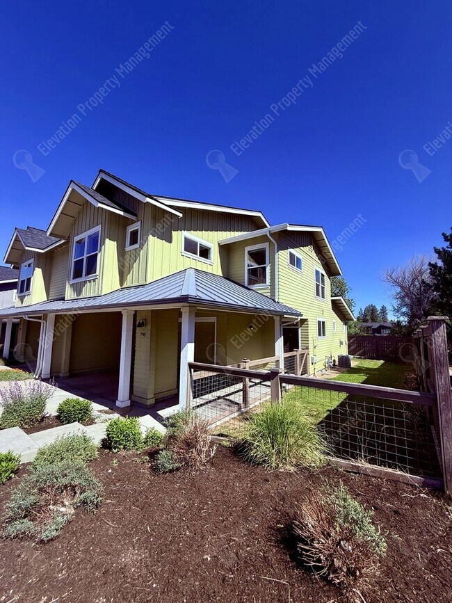 Foto del edificio - Modern 3 BR home in NE Bend near Orchard Park