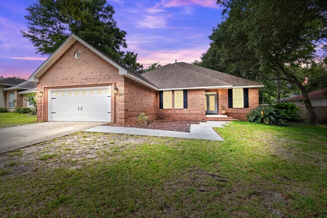 Foto del edificio - 1641 Parkside Cir