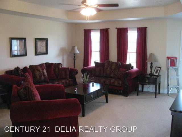 Building Photo - 4 br, 2 bath House - 101 Deerbrook St