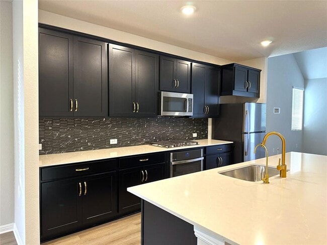 Building Photo - 125 Holzinger Bnd