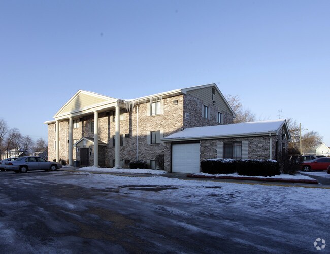 Victory Square Apartments Canton, OH