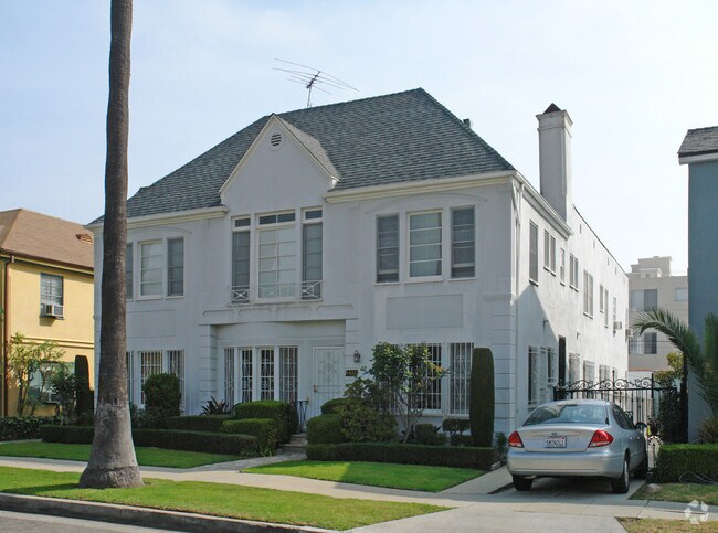 Building Photo - 442-444 S Palm Dr