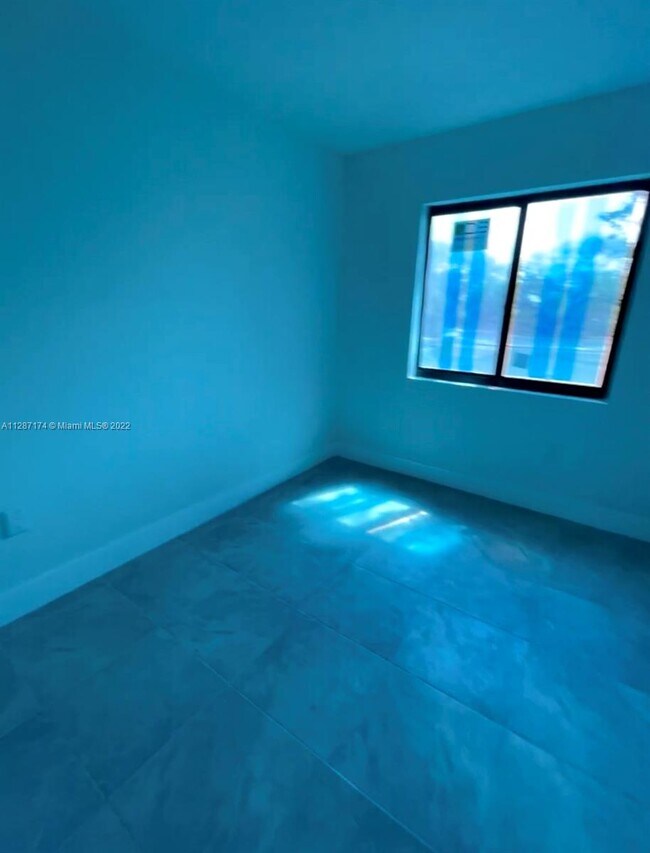 Foto del edificio - 7755 NW 8th Ct