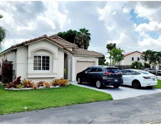 Foto del edificio - 13548 SW 64th Terrace
