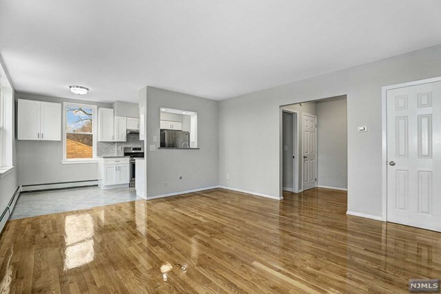 Building Photo - 280 Undercliff Ave