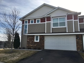 Building Photo - 15716 60th Ave N