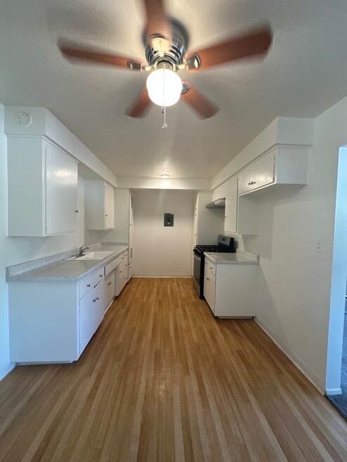 Building Photo - Cherokee Trail Apts