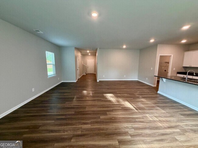 Foto del edificio - 3128 Baylor Cir