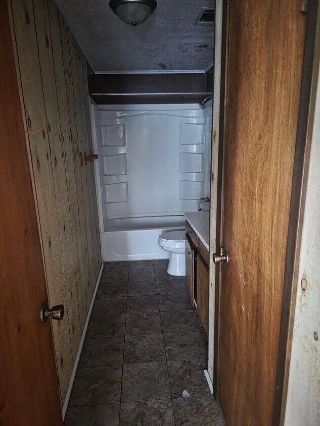 Foto del edificio - Oak Ridge Apartment