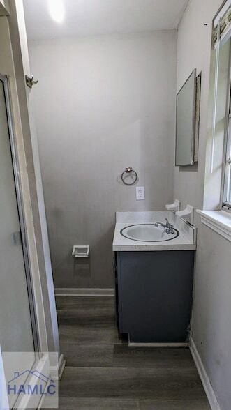 Foto del edificio - 613 Franklin St