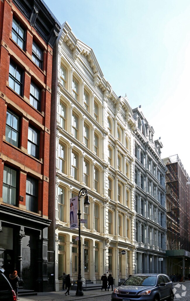 Building Photo - 32-34 Greene St