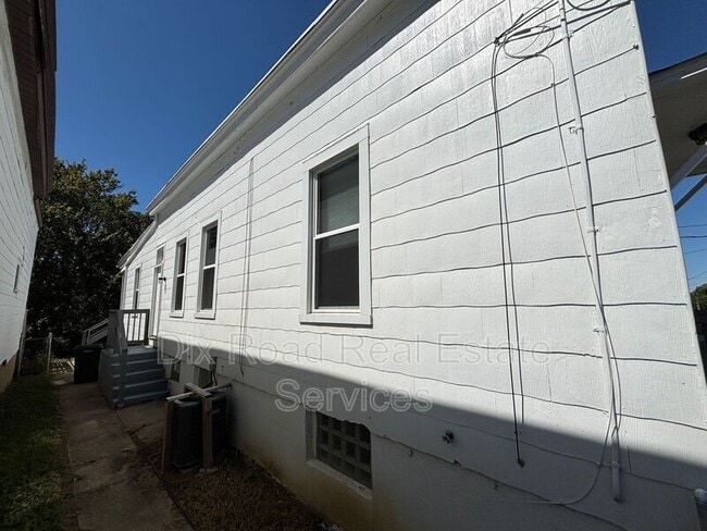 Photo - 1741 Iliff Ave House