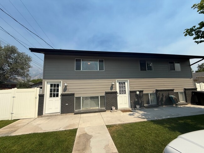 Building Photo - 2054 N 940 W