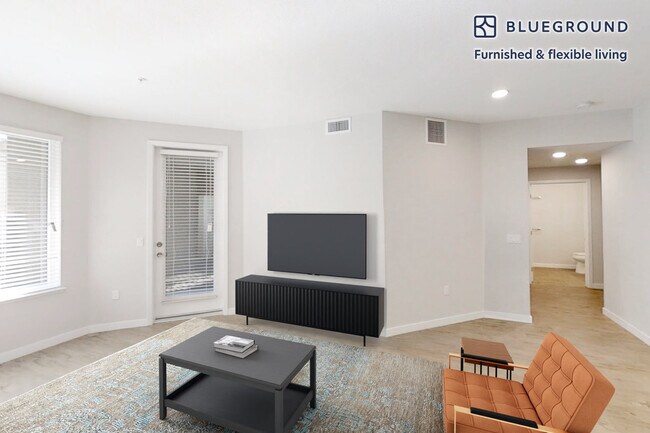 Foto del edificio - 6301 Shellmound St