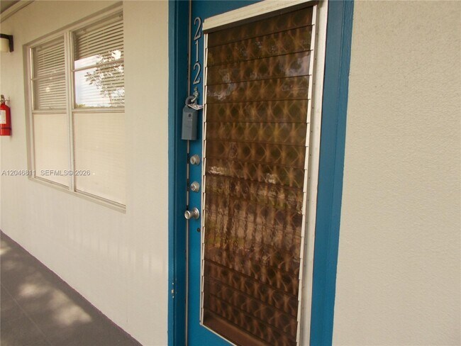 Foto del edificio - 13450 SW 3rd St
