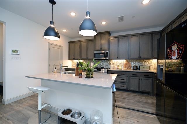 Building Photo - 8516 Dynasty Ln