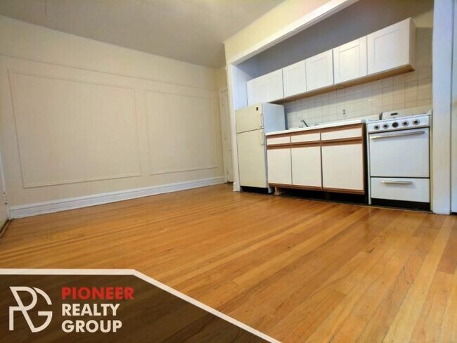 Foto del edificio - 0 bedroom in CHICAGO IL 60614