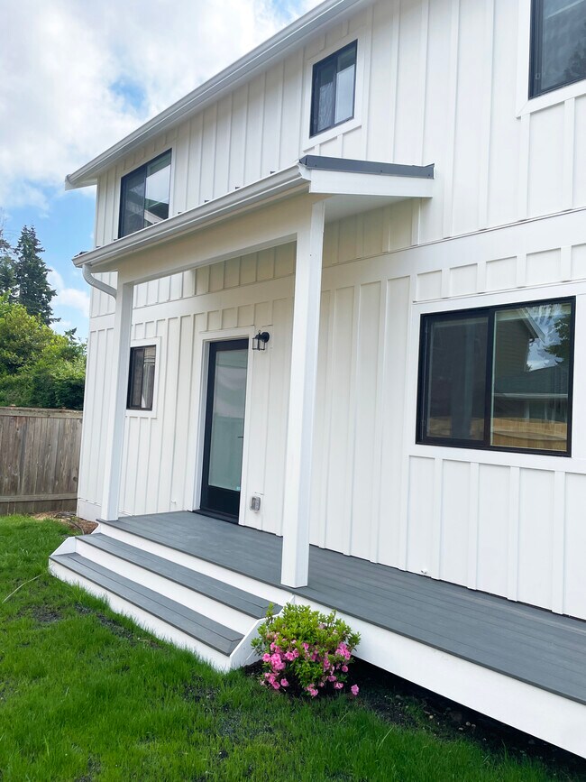 Foto del edificio - 13551 Meridian Ave N
