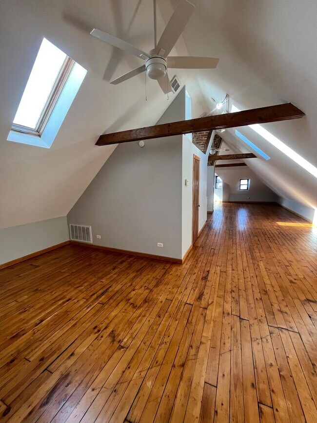 Foto del edificio - 2519 S Millard Ave