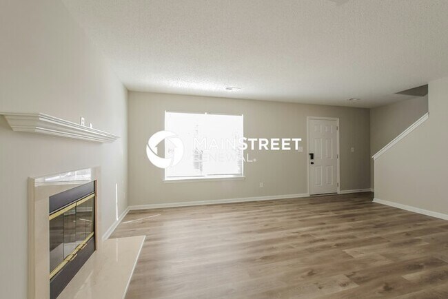 Foto del edificio - 3 Bedroom Pet-Friendly Home in Charlotte, NC with Main Street Renewal
