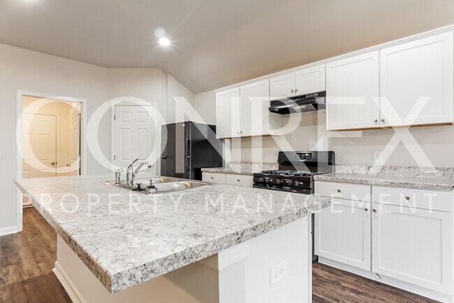 Building Photo - Stunning New Build in Calera, AL!