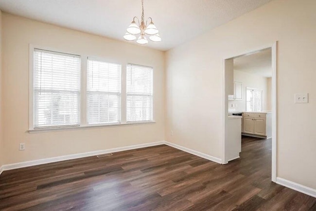 Foto del edificio - 508 Zircon Ln