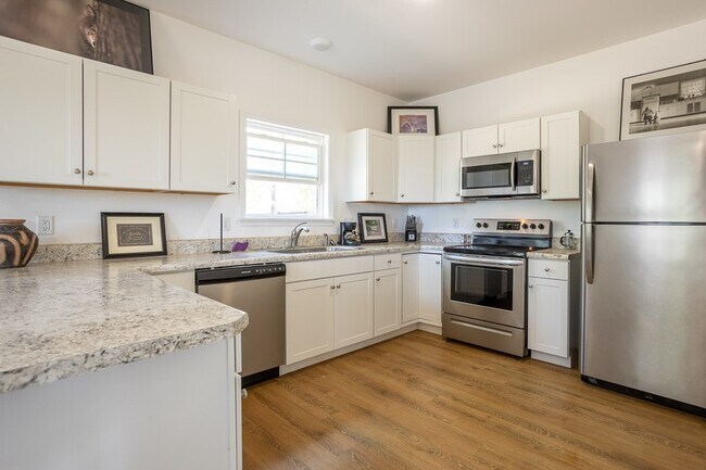 Foto del edificio - 267 Cedar Ridge Dr